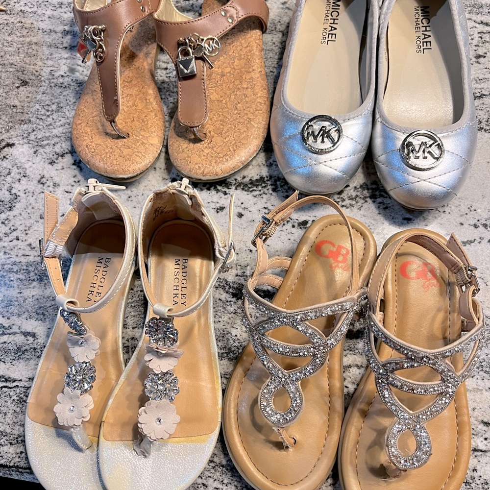 4pairs girl’s Michael Kors, GB, Badgley Mischka sandals sz 12, slip on size 13